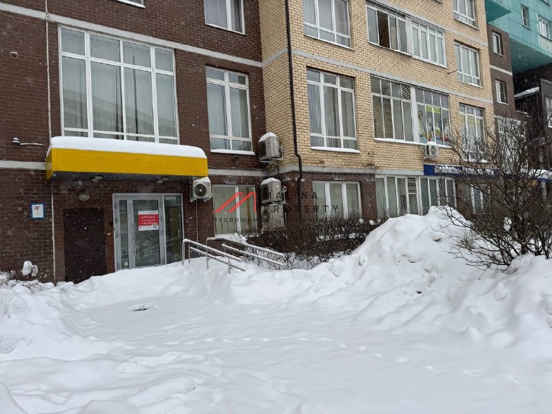 Аренда торгового помещения в жилом доме