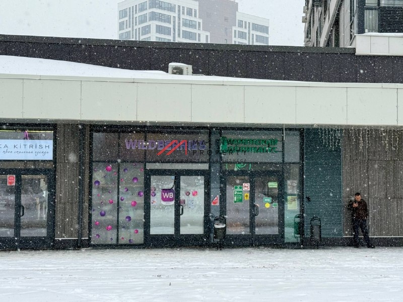 Продажа торгового помещения с арендатором в ЖК "Парк Легенд" 