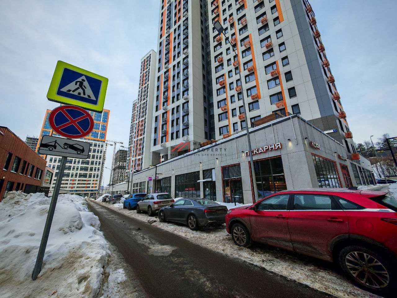 Продажа торгового помещения в ЖК Спутник