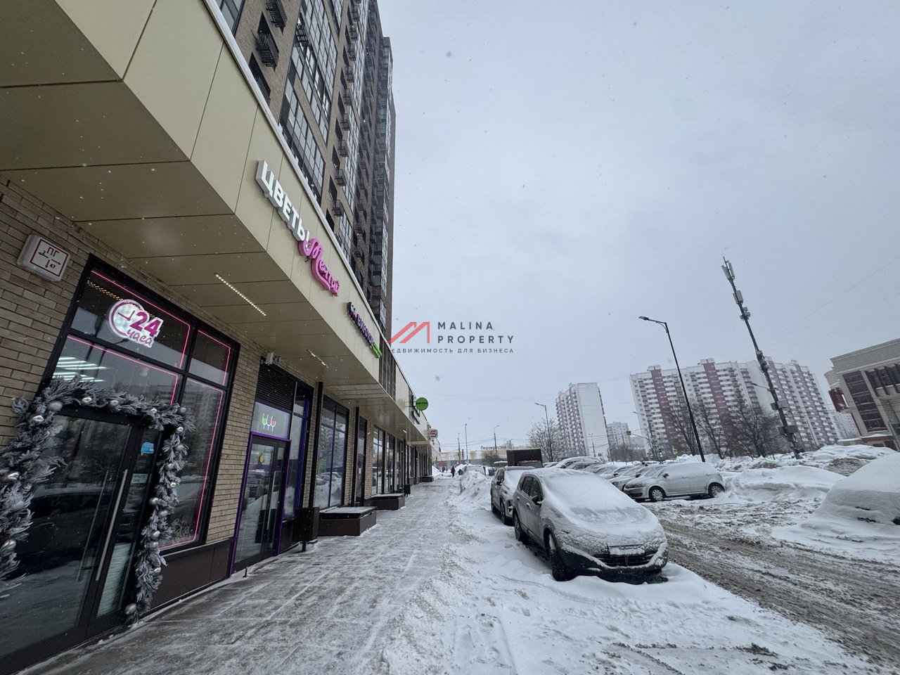 Продажа торгового помещения с магазином Дикси Go