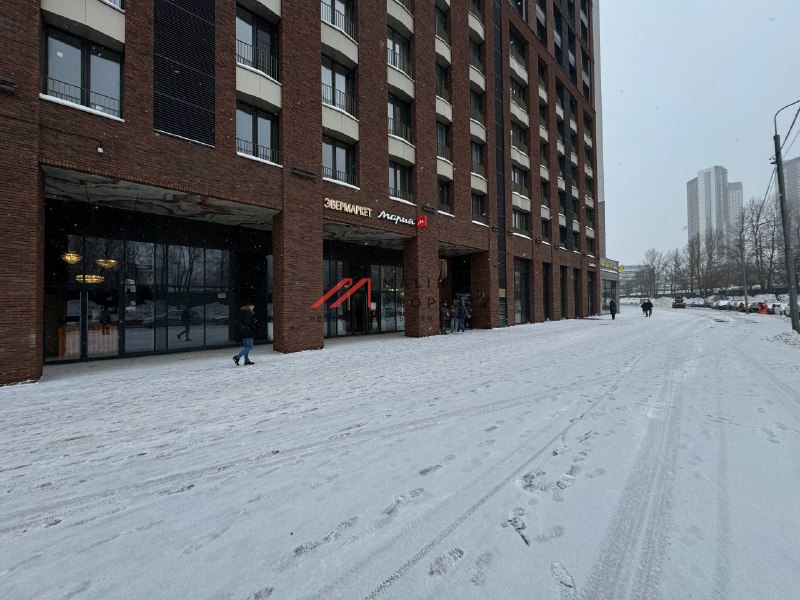 Аренда помещения в ЖК бизнес класса на 1-й линии.