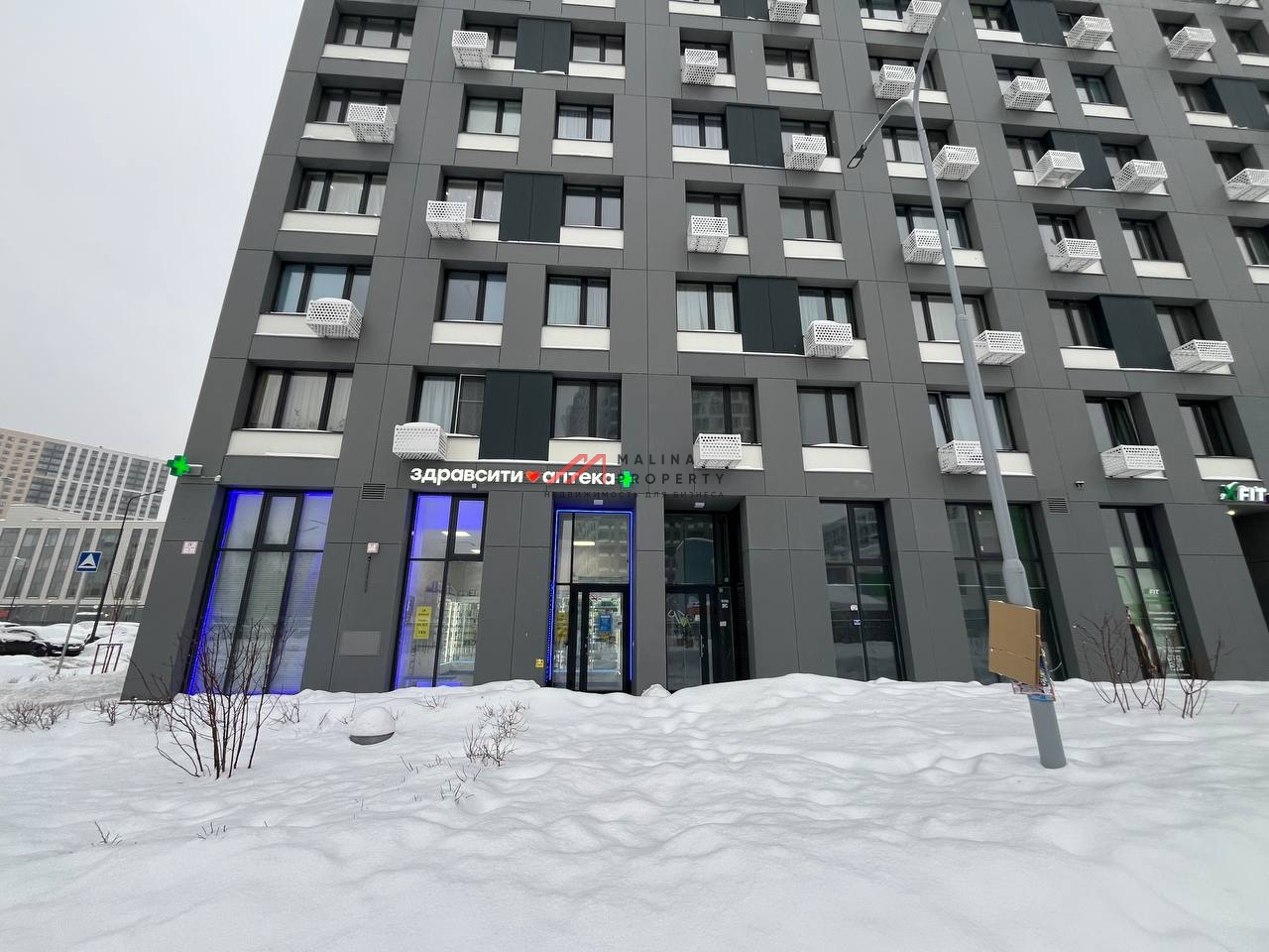 Продажа торгового помещения с салоном красоты в ЖК Облака - 2