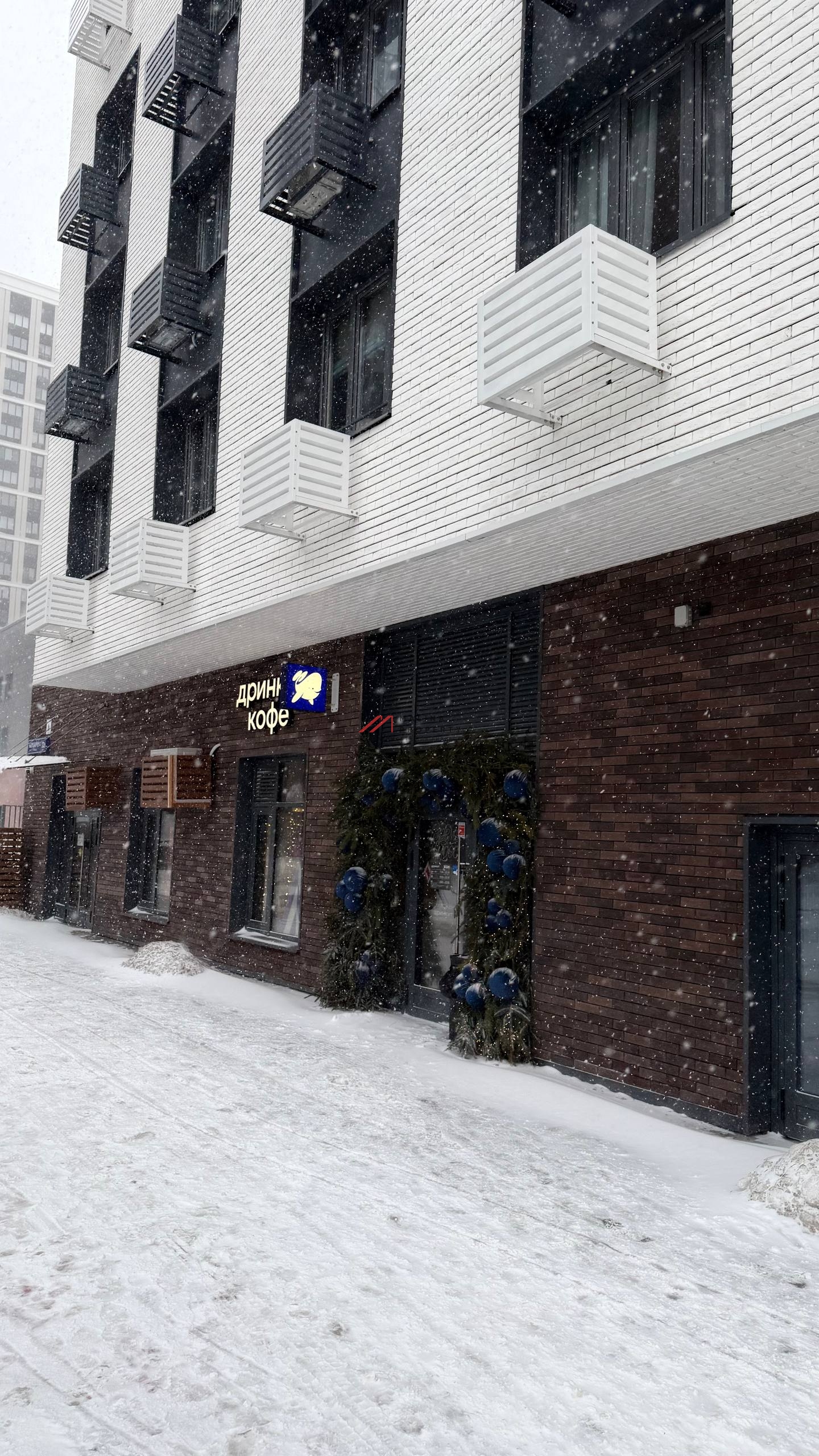 Продажа торгового помещения с арендатором Дринкит