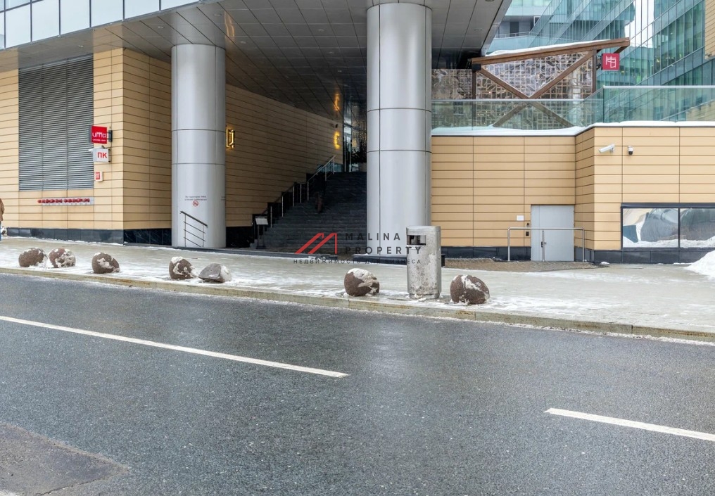 Продажа торгового помещения рядом с метро Трубная