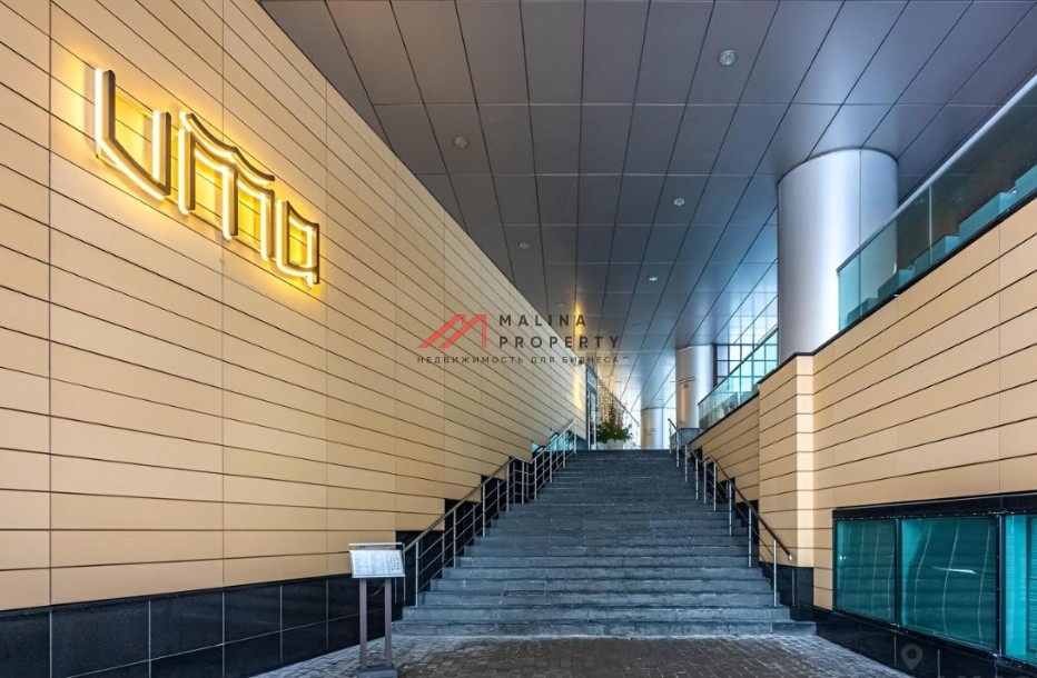 Продажа торгового помещения рядом с метро Трубная