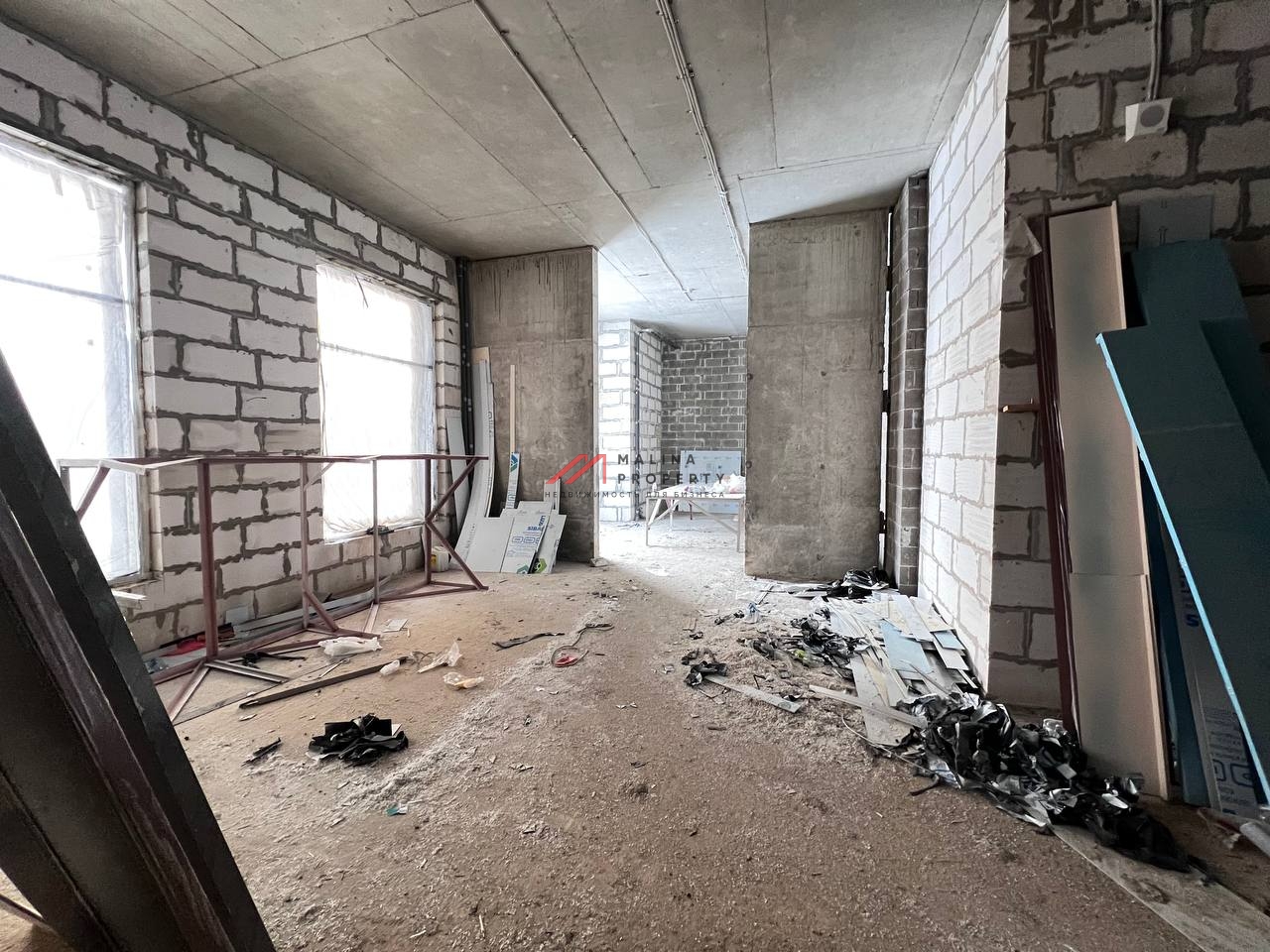 Продажа помещения с магазином "Магнит"