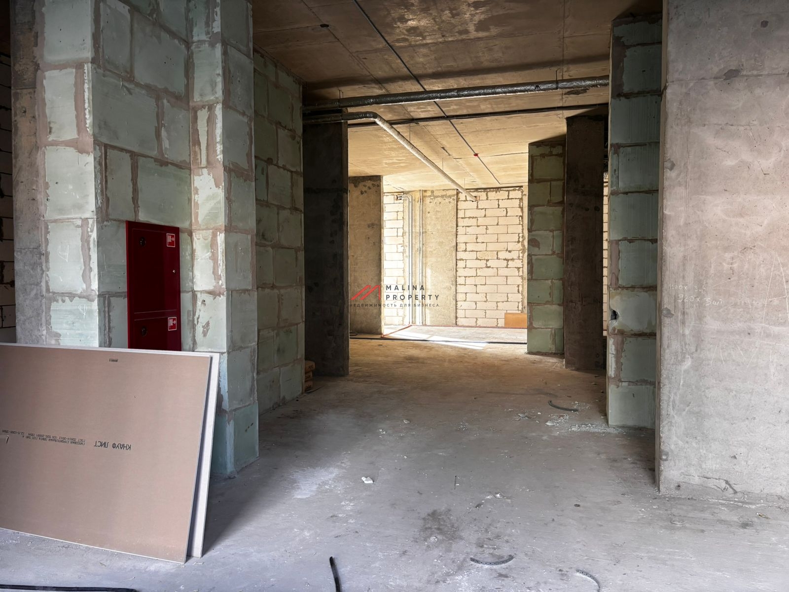 Аренда торгового помещения в ЖК "Атлантис" 