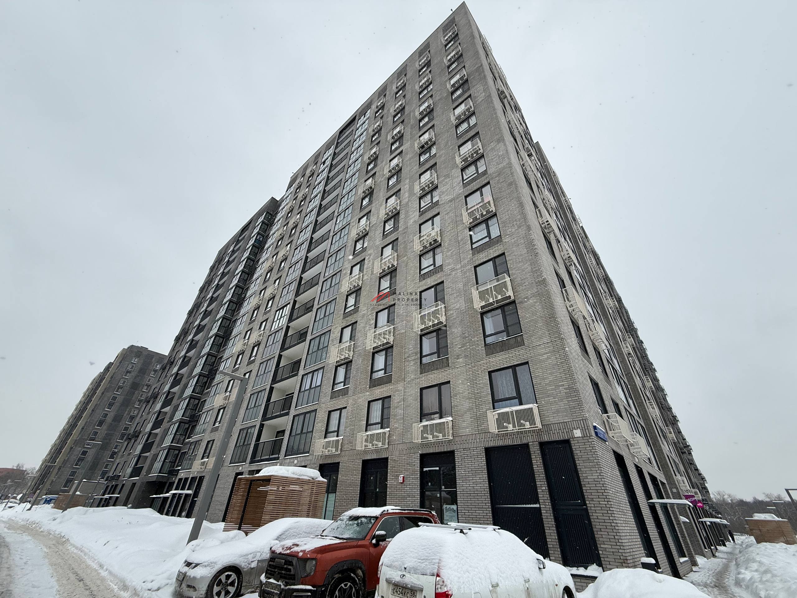 Продажа торгового помещения с арендатором Винлаб 