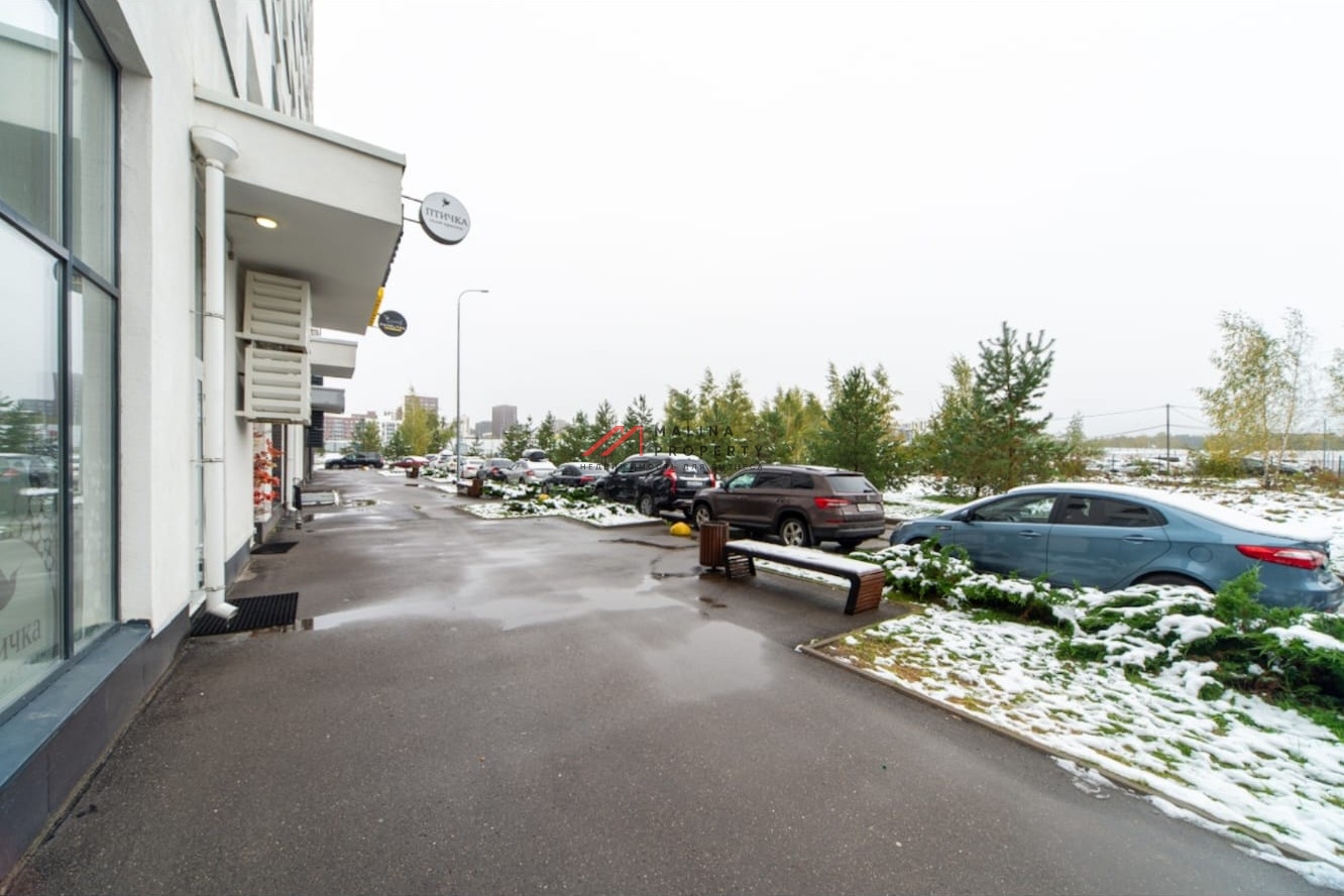 Продажа торгового помещения в новостройке