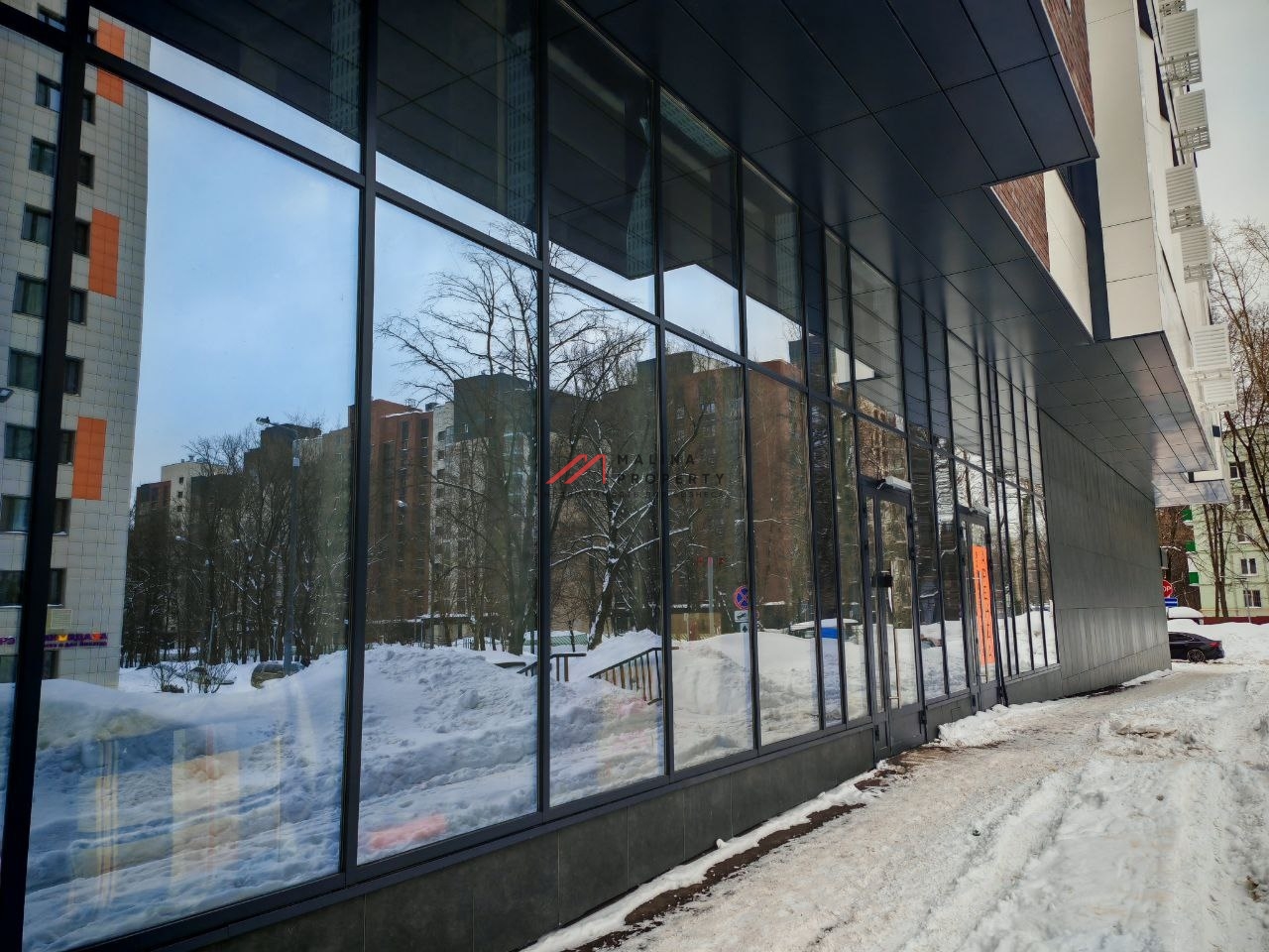 Продажа помещения с арендаторами на Проспекте Вернадского 