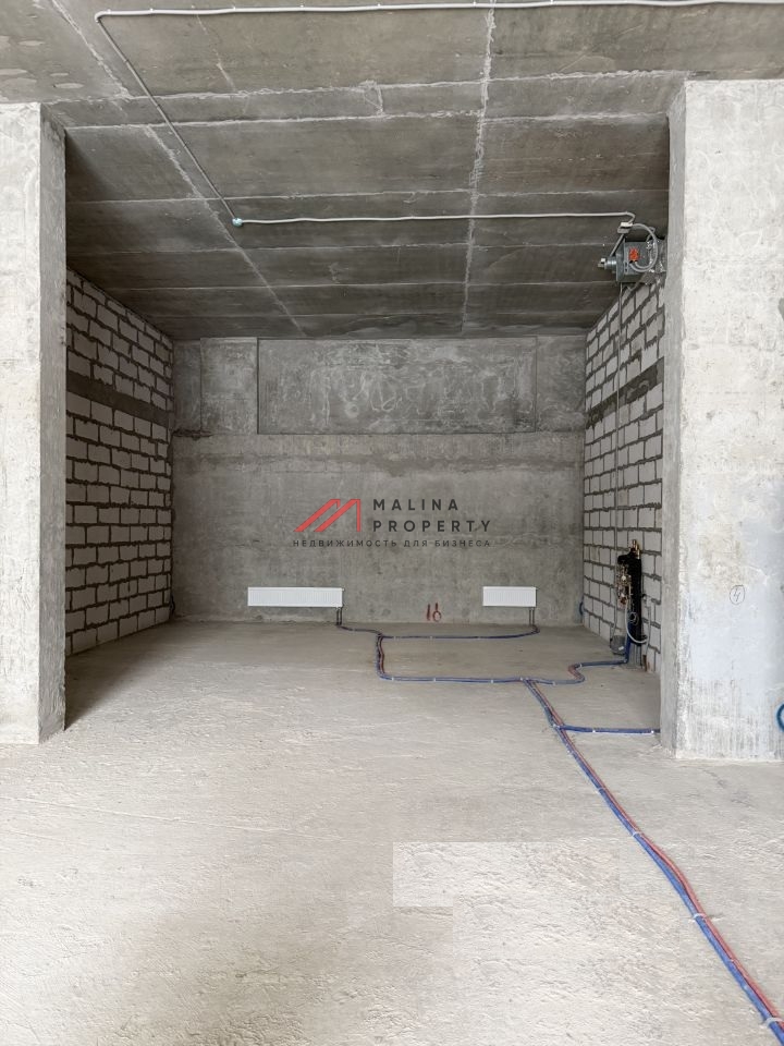 Аренда торгового помещения в ЖК "EVER-2" на 1-й линии