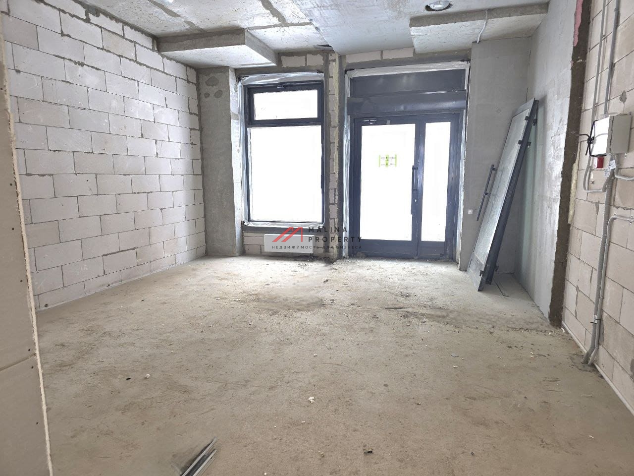 Аренда торгового помещения рядом с метро Аминьевская 