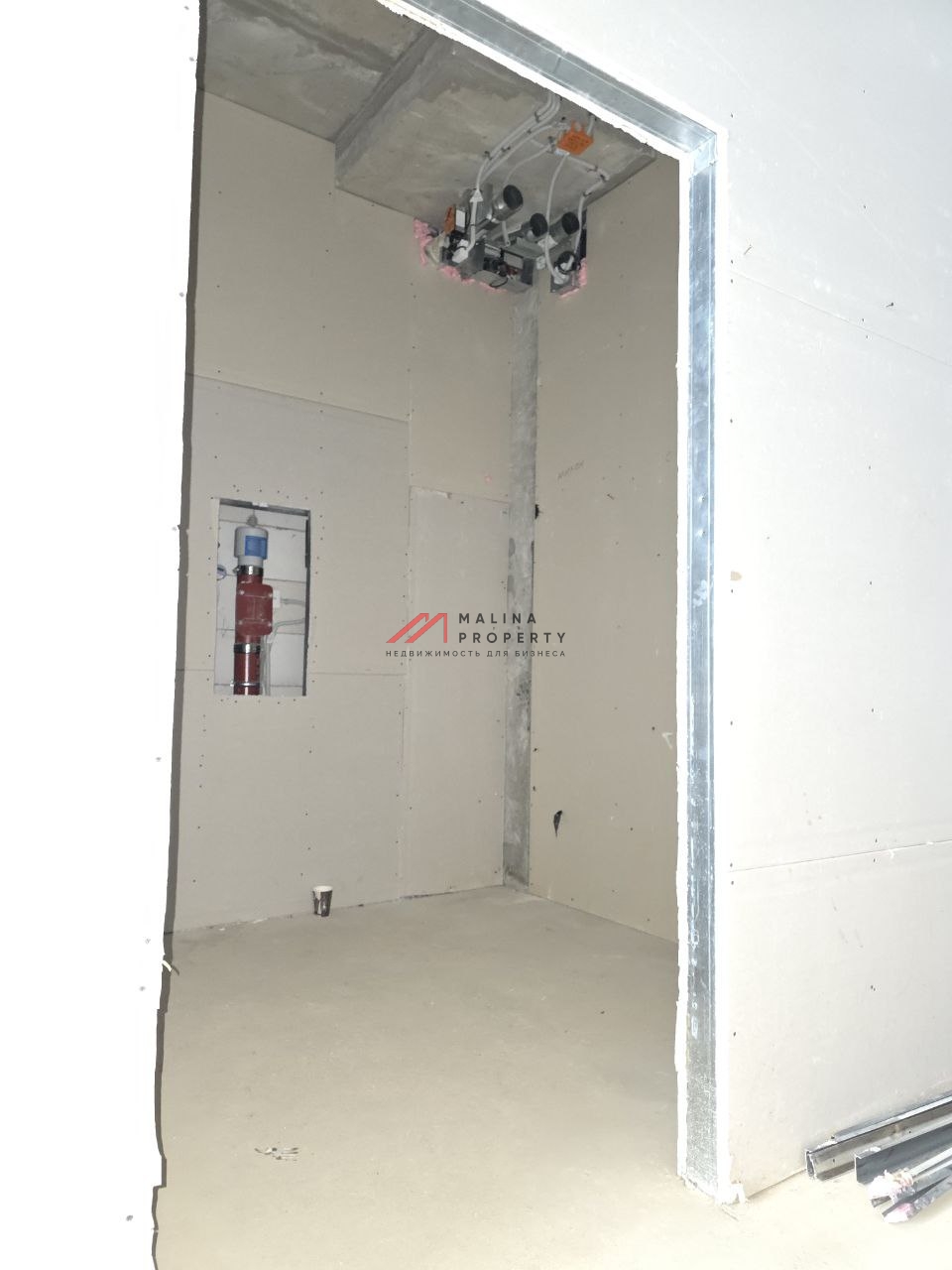 Аренда торгового помещения рядом с метро Аминьевская 