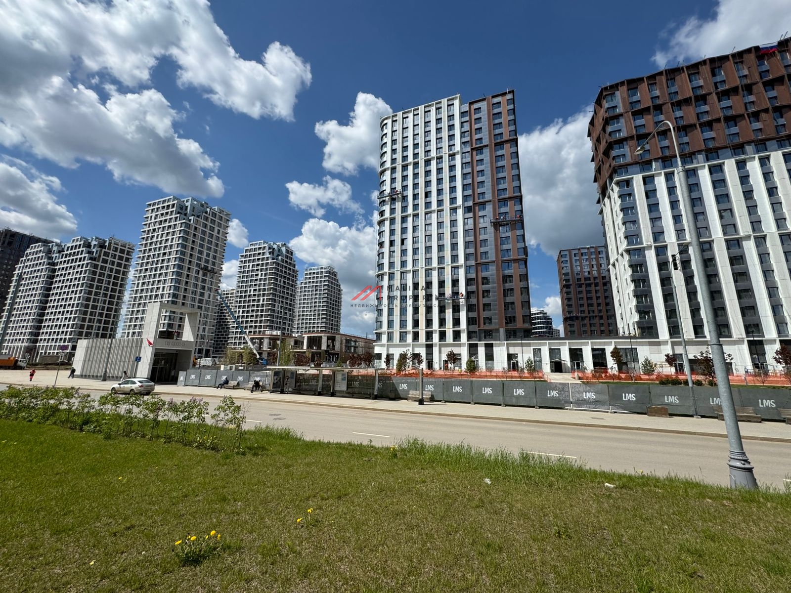 Продажа торгового помещения в ЖК "Остров"