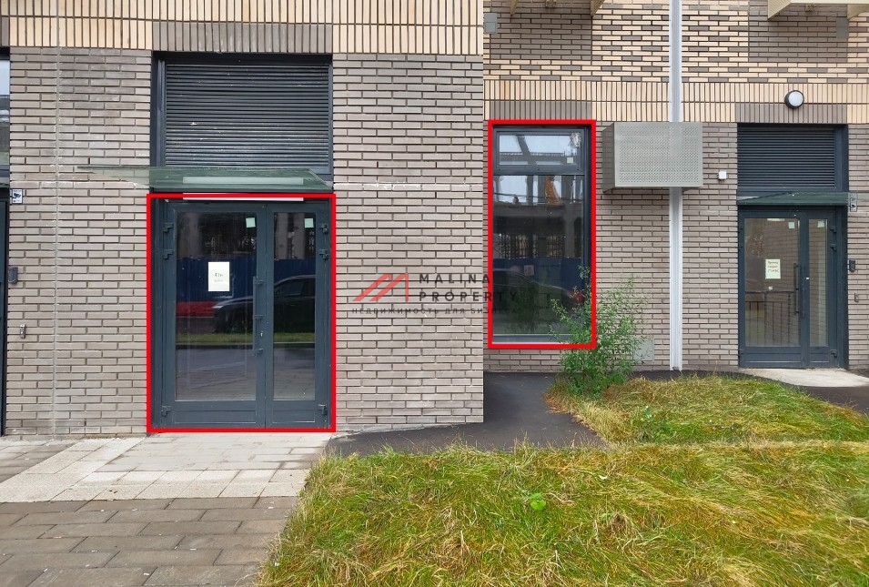 Продажа торгового помещения в новом доме