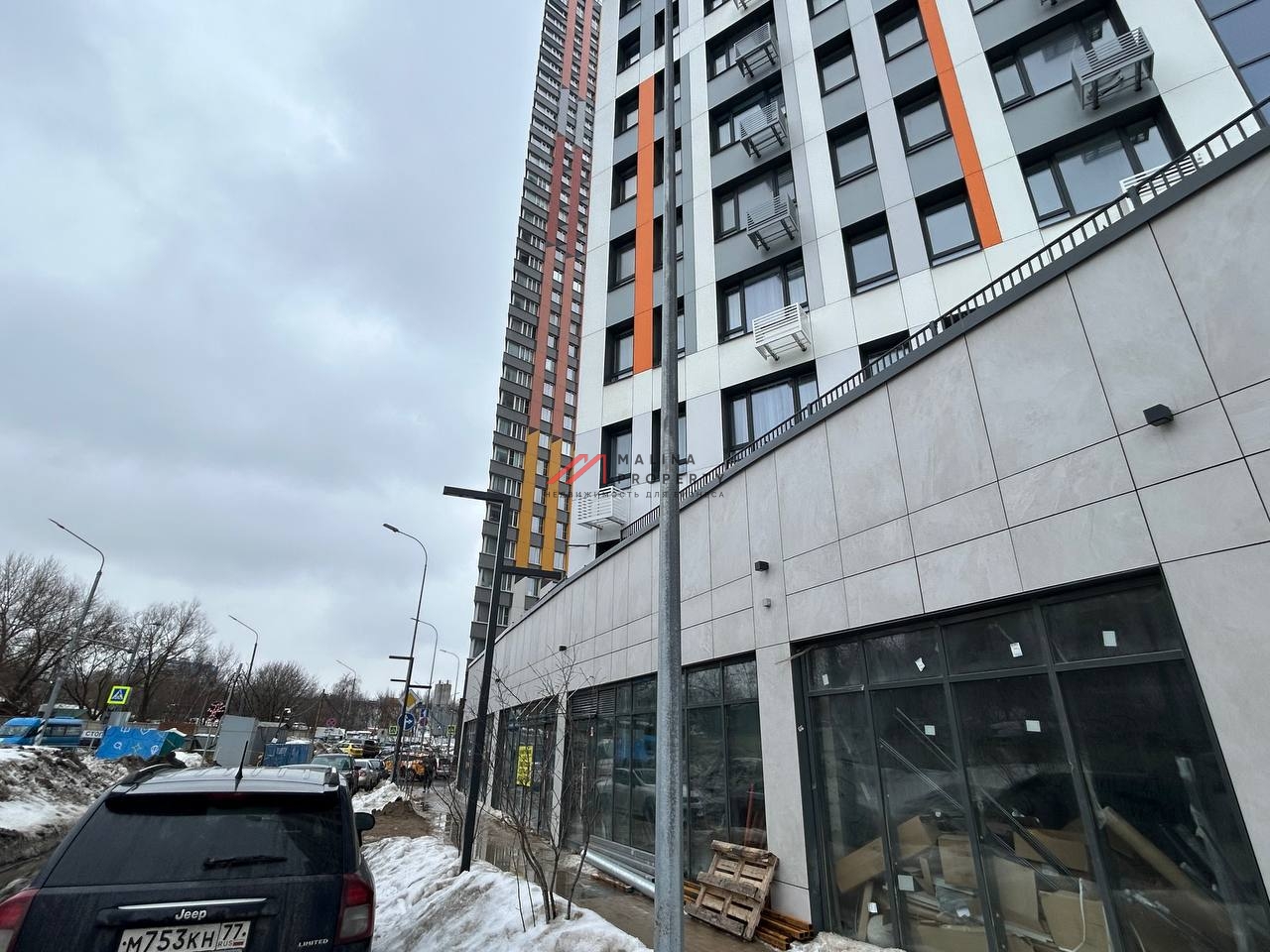 Продажа помещения с арендатором "Магнит" в ЖК Спутник