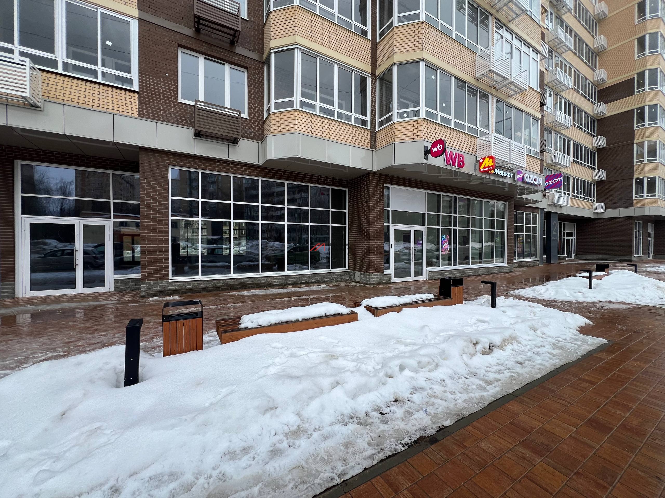 Аренда торгового помещения в ЖК "Одинбург"