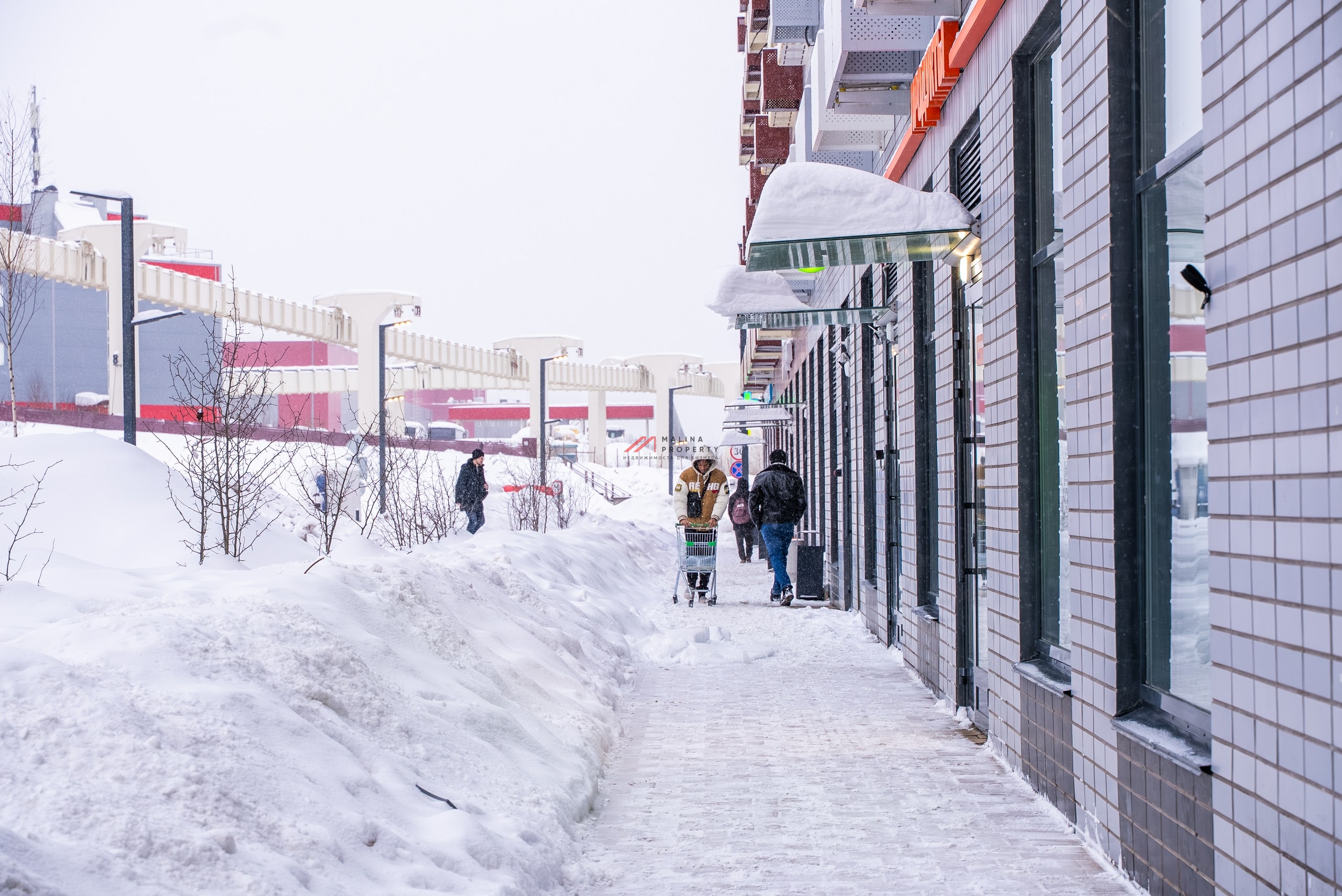 Продажа помещения с сетевыми арендаторами в ЖК Ильинские луга