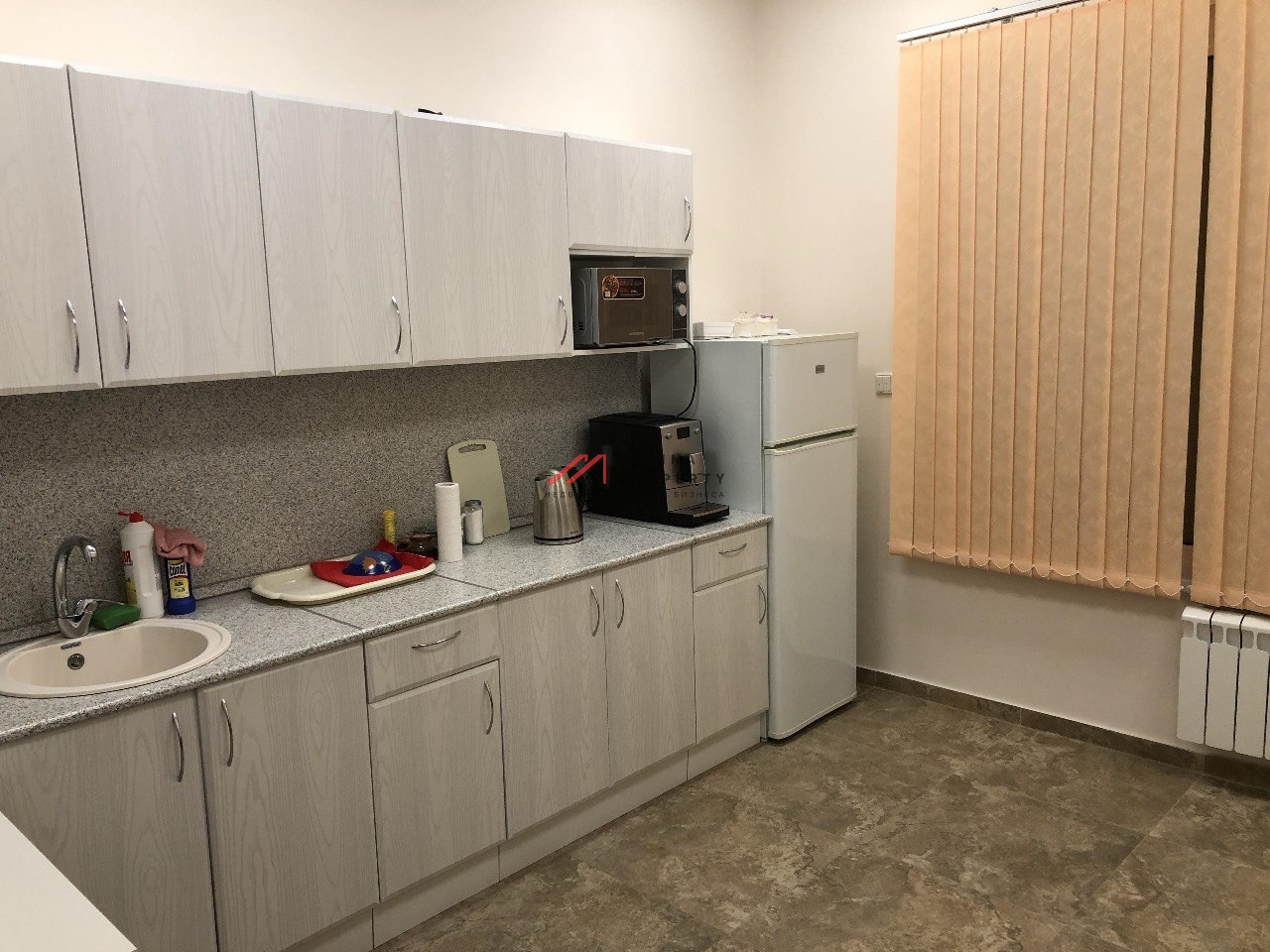 Продажа нежилого помещения с арендаторами в районе м. Кунцевская