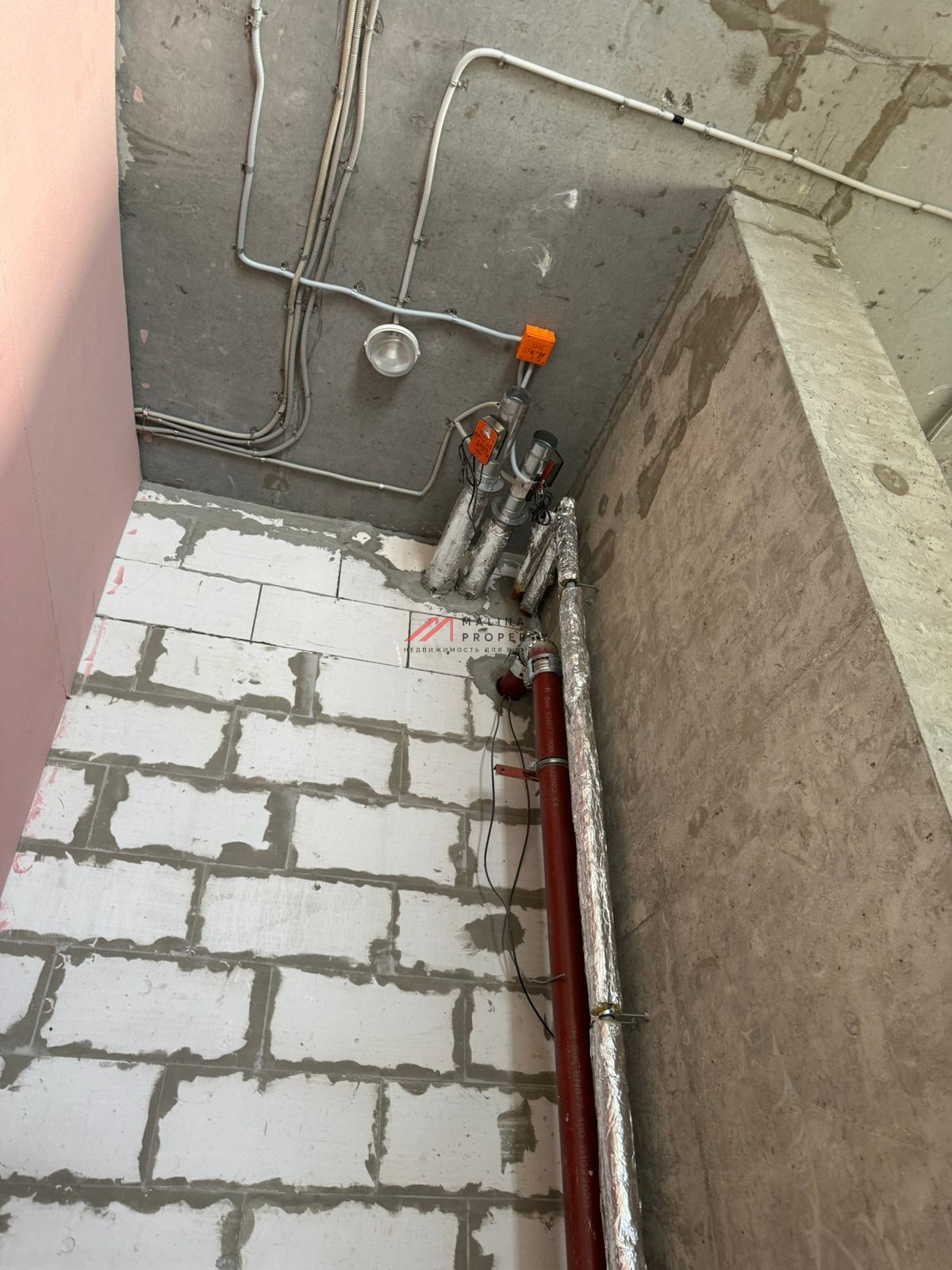 Продажа торгового помещения в жилом комплексе "Матвеевский парк"