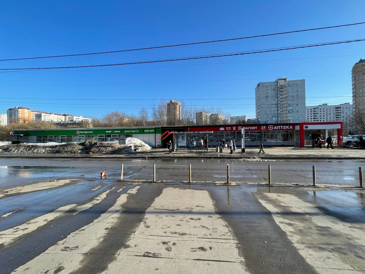 Продажа здания с арендаторами супермаркетами