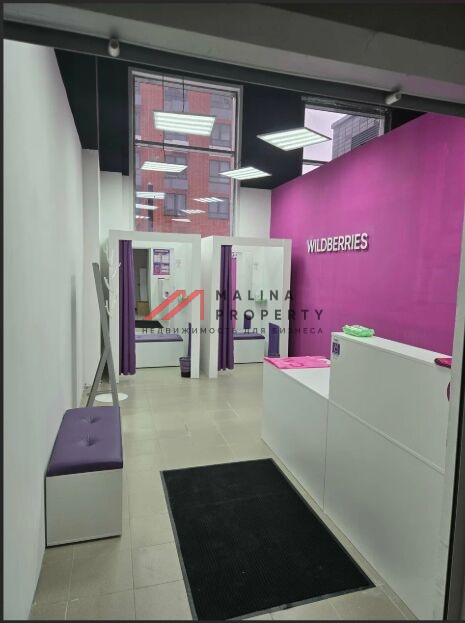 Продажа торгового помещения в ЖК "Саларьво парк" 