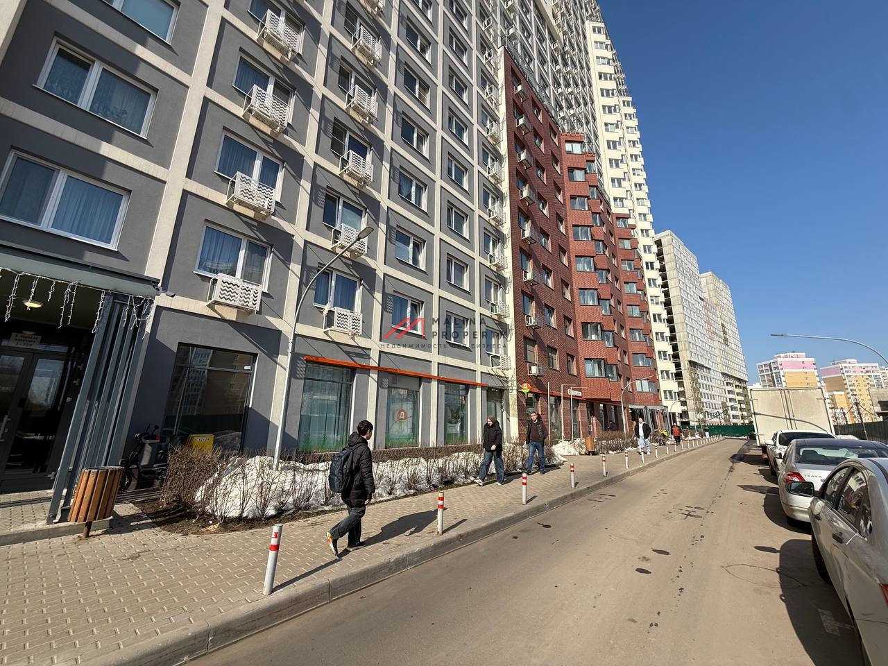 Продажа торгового помещения с арендатором Дикси 