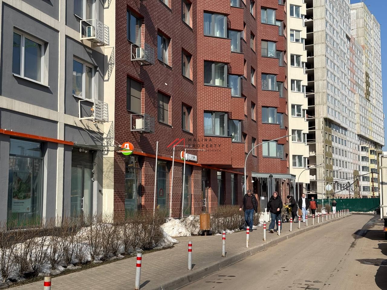 Продажа торгового помещения с арендатором Дикси 