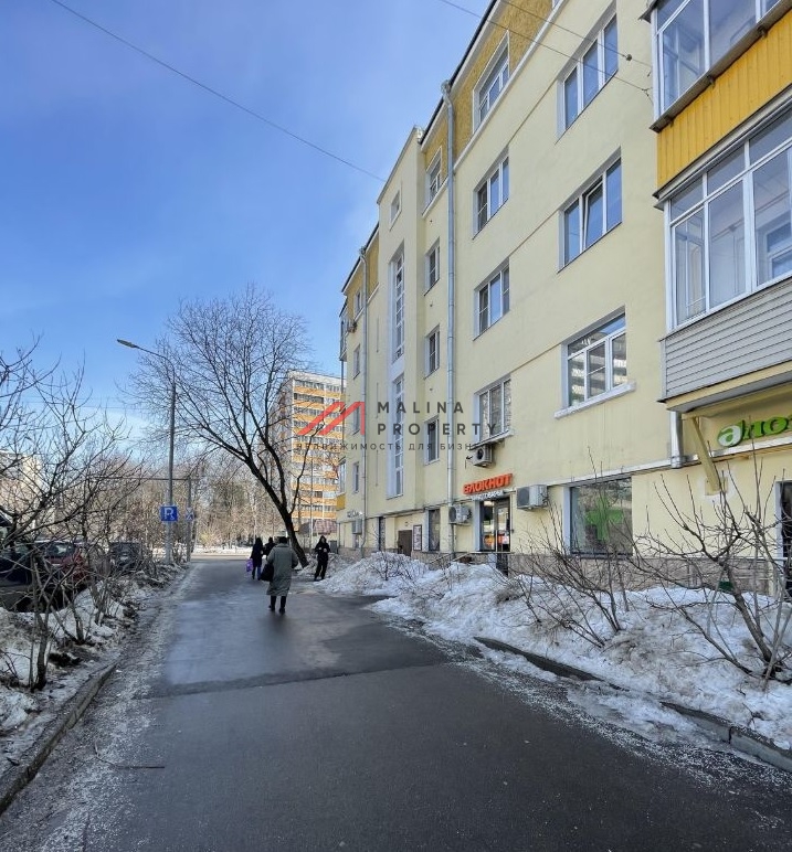 Аренда помещения у метро Спортивная 