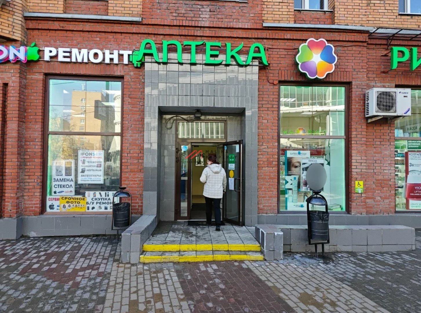 Аренда торгового помещения у метро Новослободская