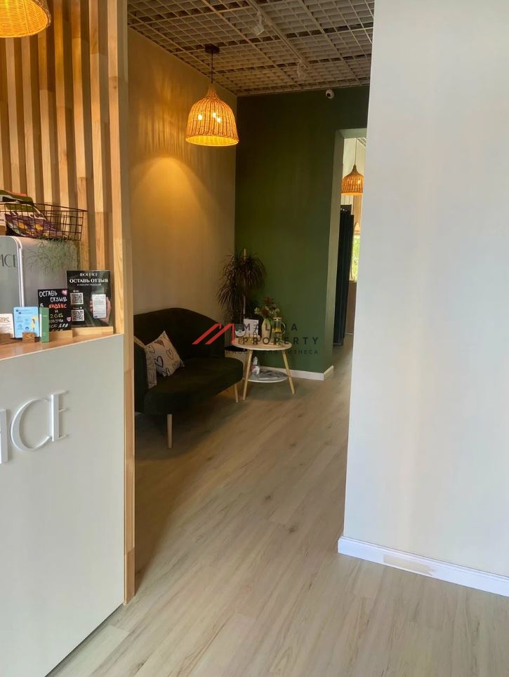Продажа нежилого помещения в ЖК "Сиреневый парк"