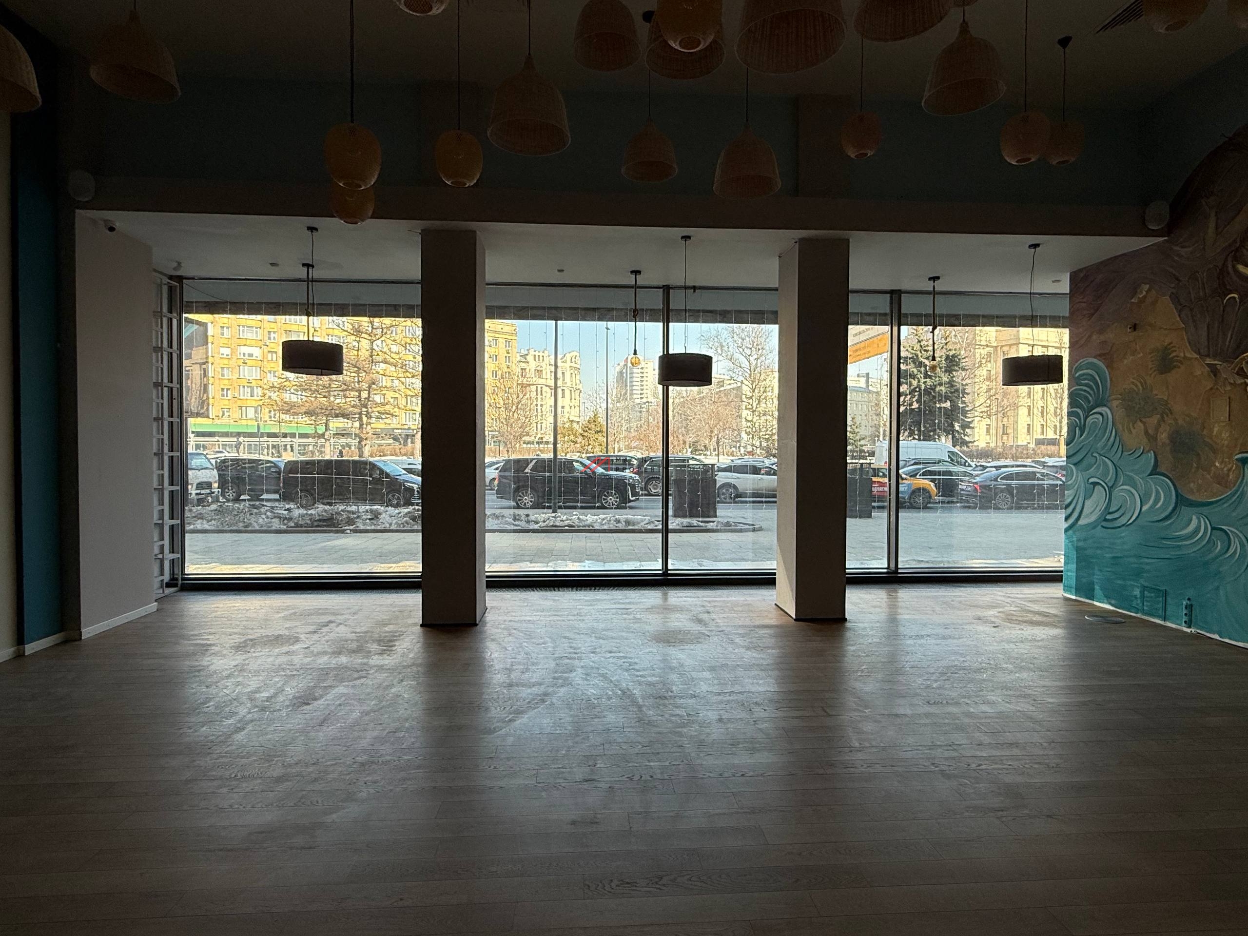 Аренда нежилого помещения на Смоленской	