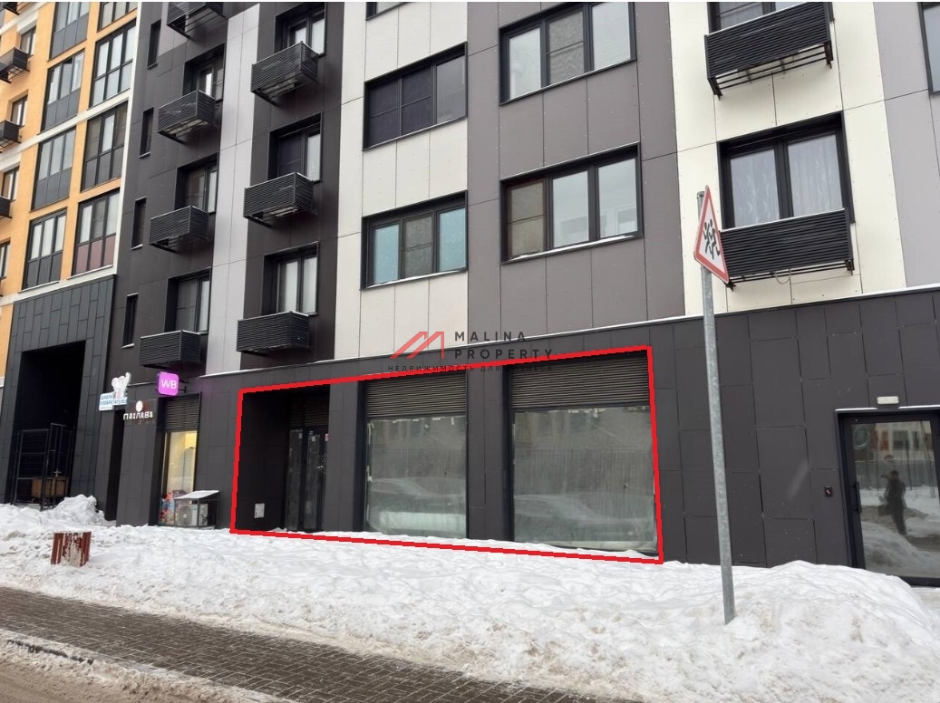 Аренда торгового помещения в жилом комплексе Лучи