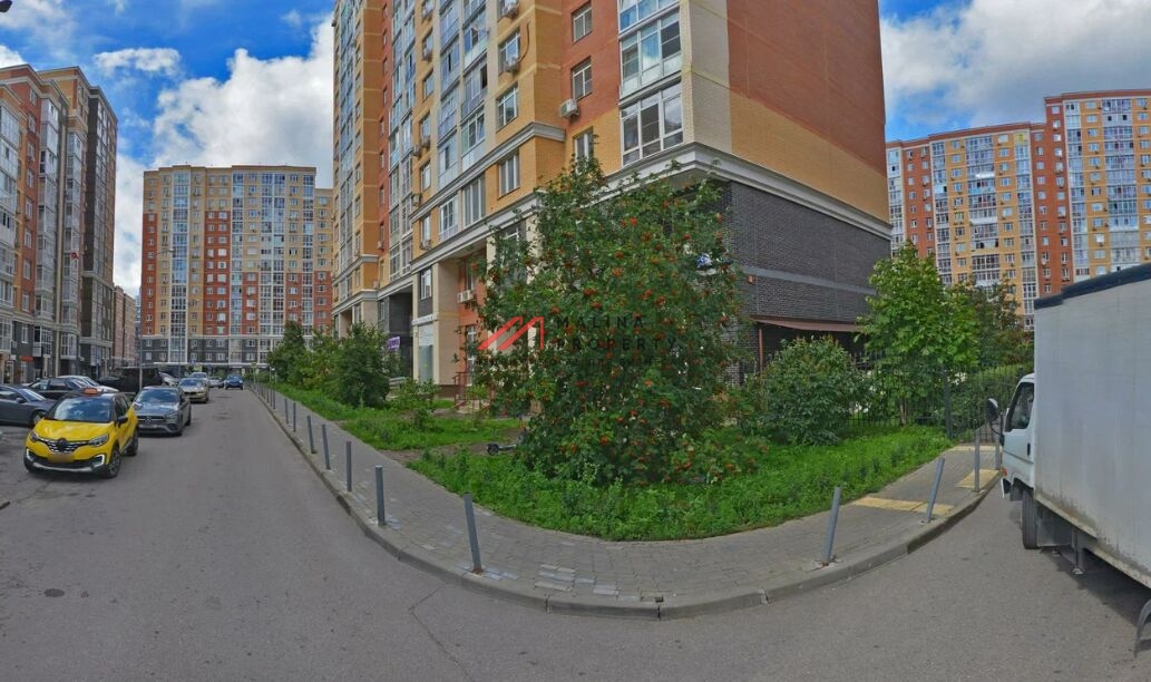 Продажа нежилого помещения с аптекой Апрель