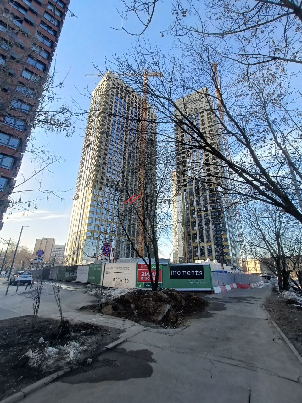 Продажа помещения c арендатором аптека в ЖК "Moments"