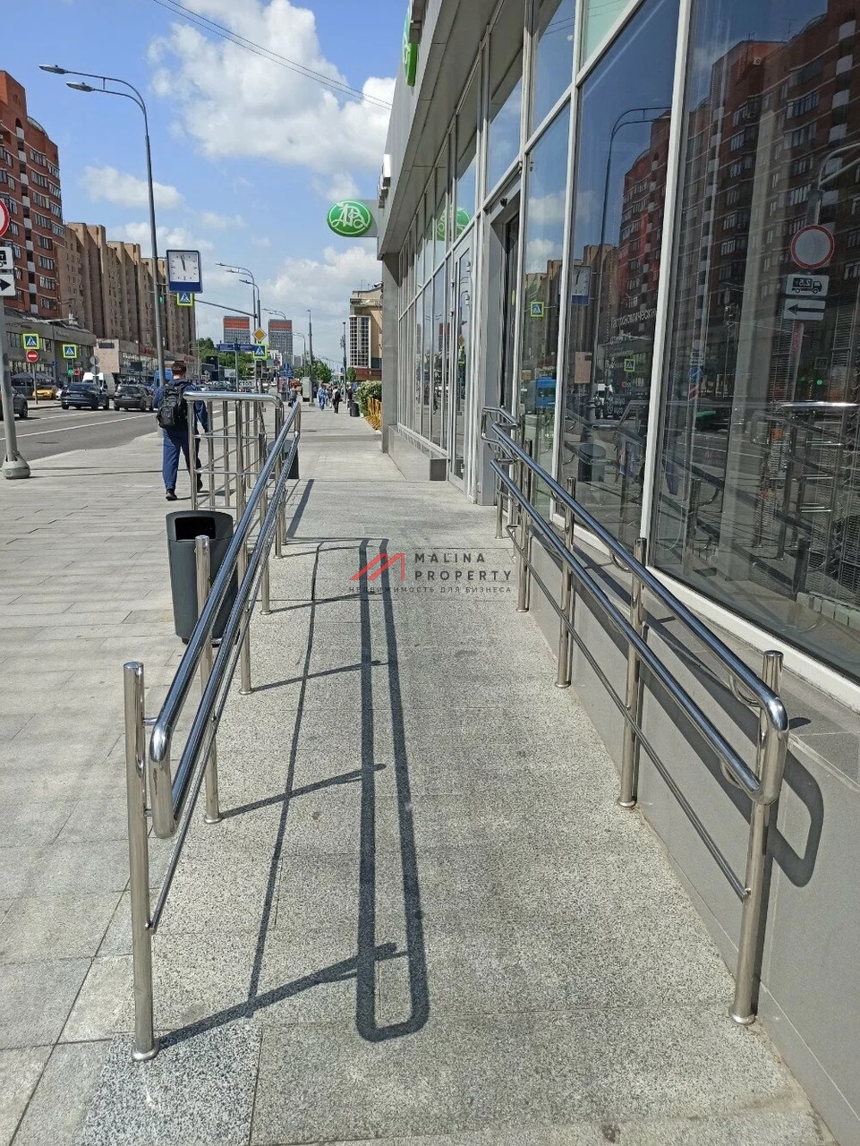 Продажа помещения с арендатором Азбука на Пресне 