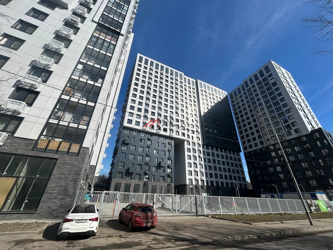 Продажа торгового помещения в жилом комплексе Селф