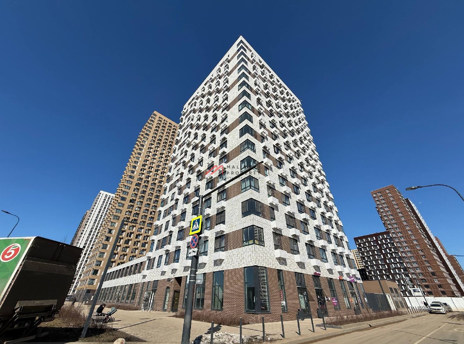 Аренда коммерческого помещения в ЖК "Лoсинoоcтpовcкий"