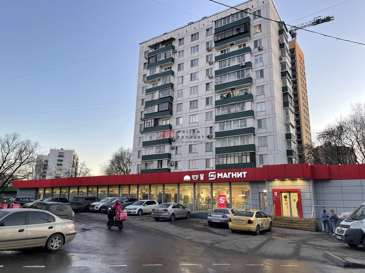 Продажа торгового помещения рядом с метро Окская