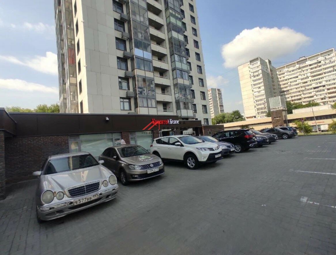 Продажа помещения с магазином Красное и Белое в ЖК «Барбарис»