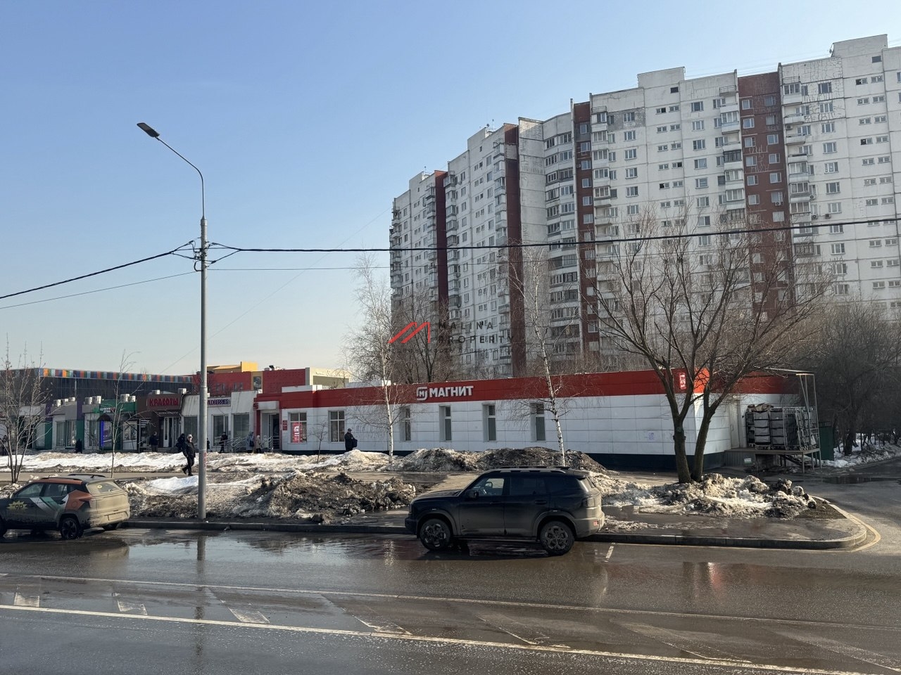 Продажа торгового здания с арендаторами