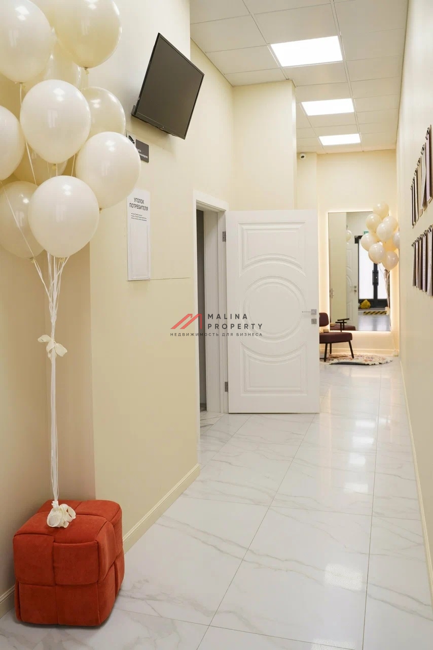 Продажа углового помещения в ЖК "Ильинские луга" 