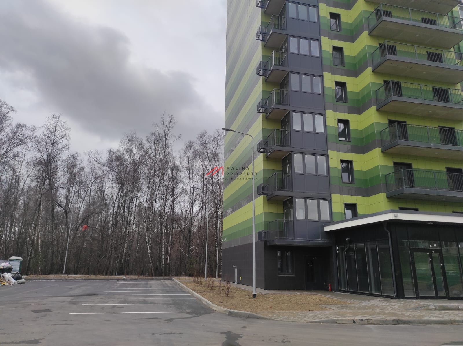 Аренда торгового помещения в ЖК "Три квартала"