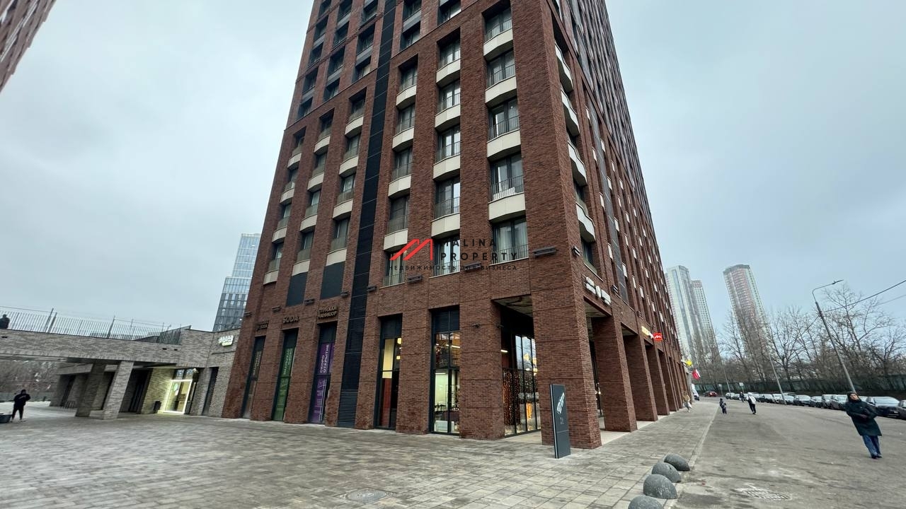 Аренда торгового помещения в ЖК "EVER-2" 