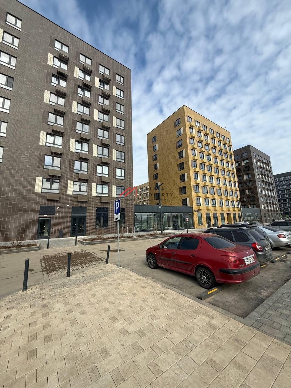 Аренда торгового помещения в ЖК Ильинские луга напротив поликлиники