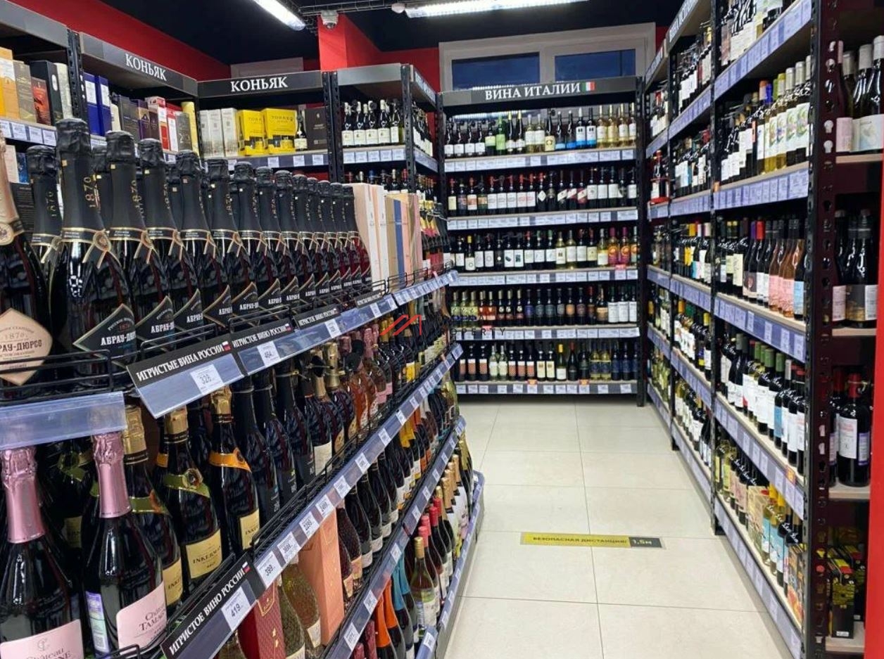 Продажа помещения с магазином Ароматный Мир в ЖК "Изумрудные Холмы"