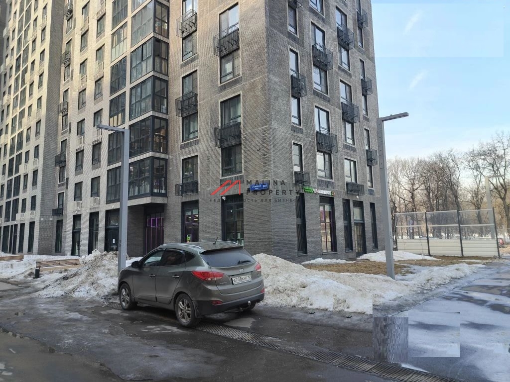 Продажа торгового помещения с арендатором Винлаб 