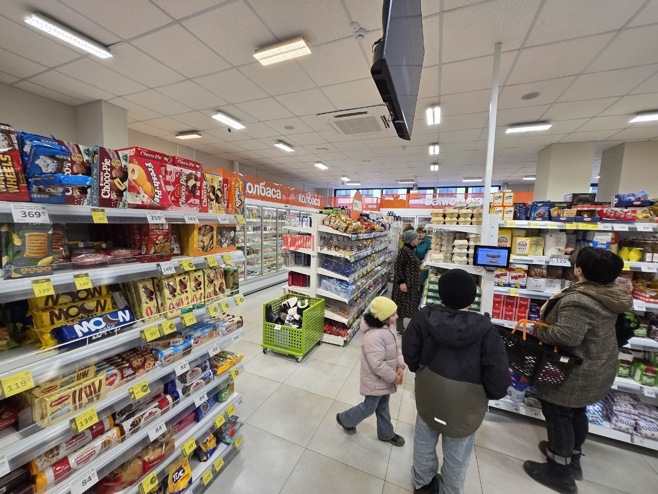 Продажа помещения с "Дикси" в ЖК Бунинские кварталы 