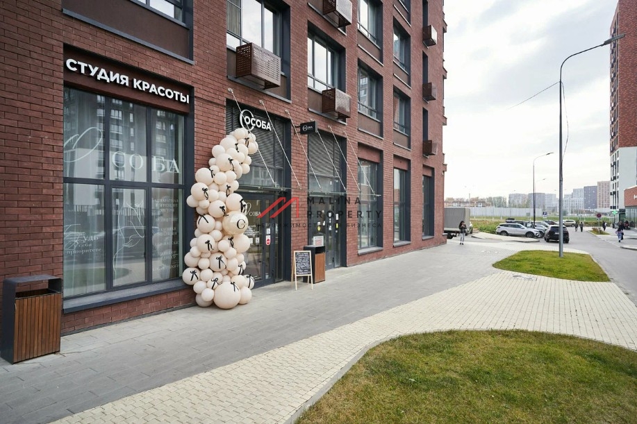 Продажа торгового помещения на Эдварда Грига