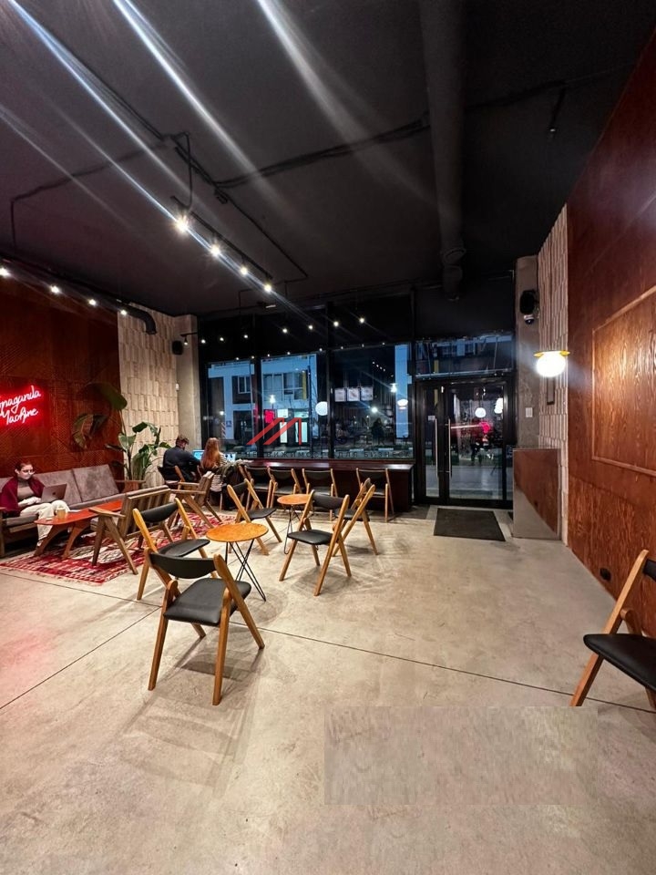 Продажа торгового помещения в ЖК "Спутник"